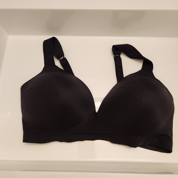 True and Co Women's True Body Push Up Wirefree T-Shirt Bra - Picture 3 of 7